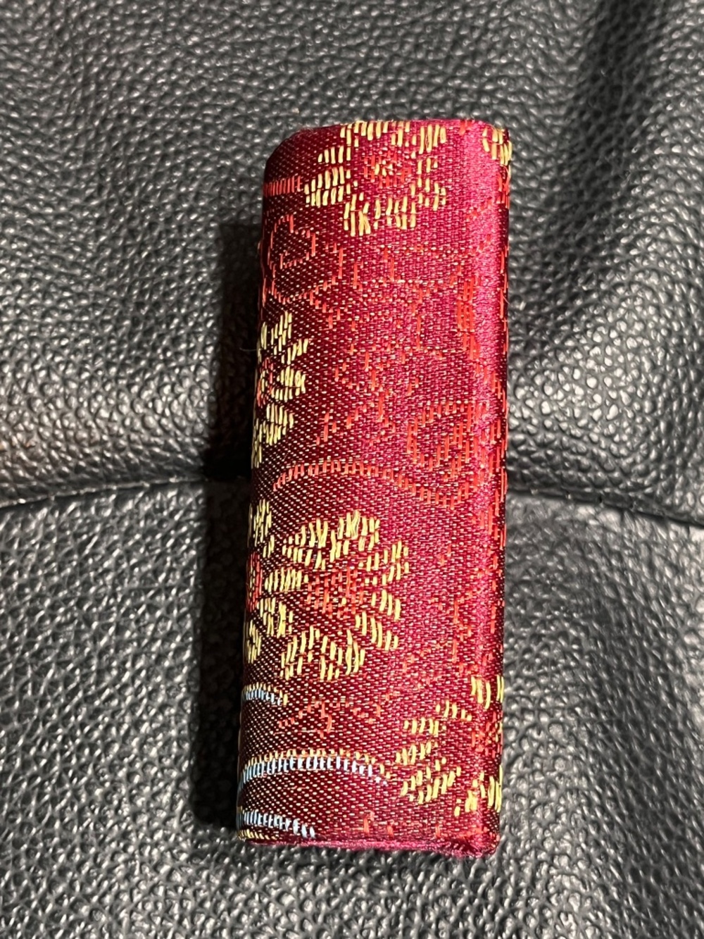 Lipstick Case with Mirror | Brocade Fabric | Snap Closure | Like new - Picture 7 of 11